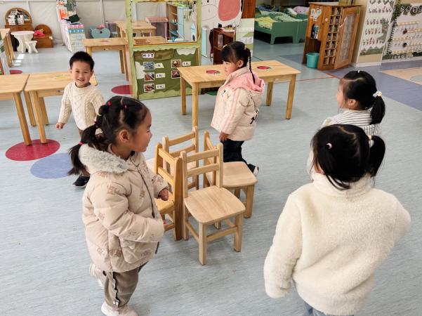 983a702de74ee376fe4de3d8d28a84a